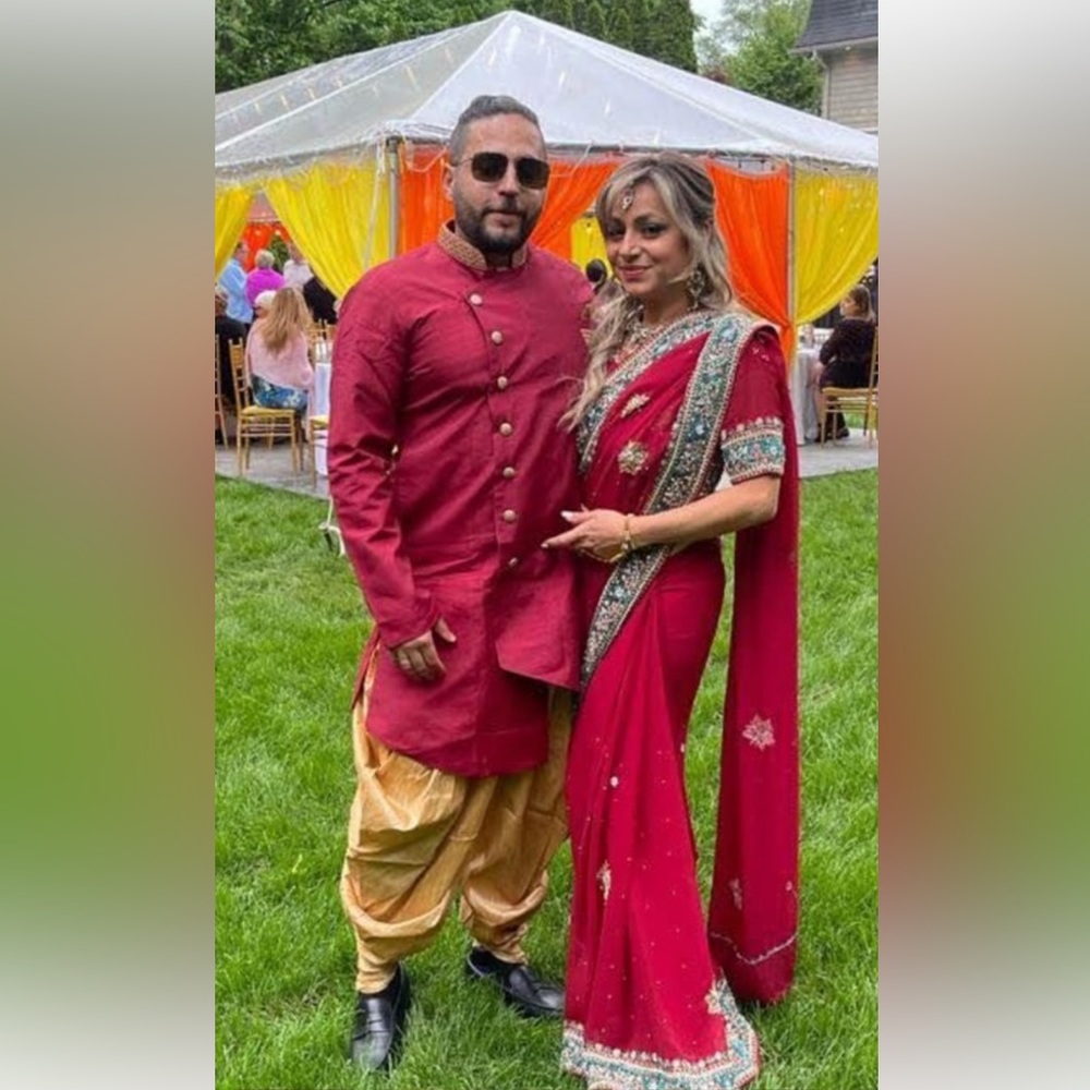 Men’s “like new” Indian clothing, matching to smaller (dad/son)